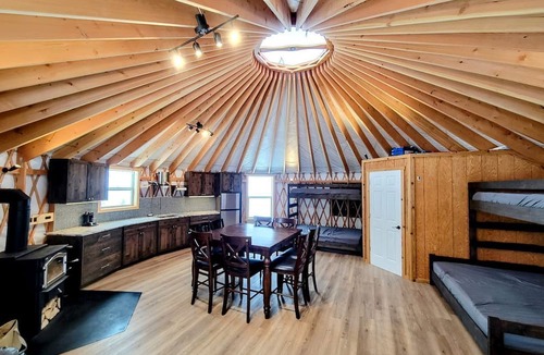Boise County Cabin | Stunning Full Equipped Yurt with Sauna in Boise, Idaho