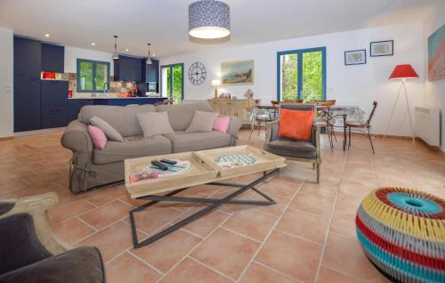 Nessa House | Stunning Home In Nessa