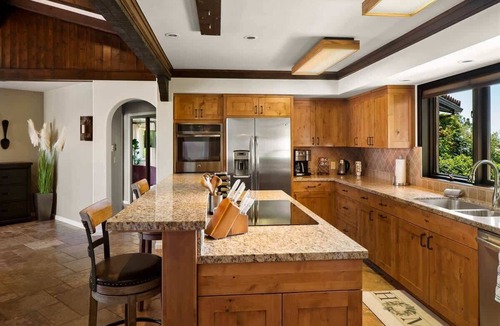 Sedona House | Stunning Luxury Paradise with Views, Pool and Hot