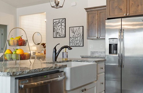 Hurricane Villa | Stunning Oasis Home with Hot Tub 30 day rentals
