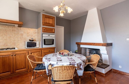 Morta House | Stunning private villa for 6 people with A/C, WIFI, private pool, TV and terrace