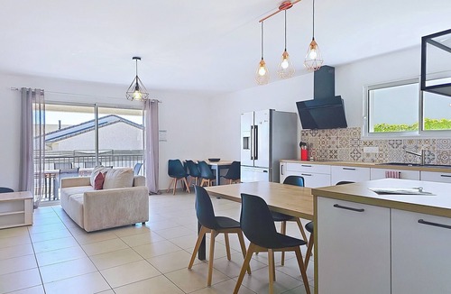 Borgo Villa | Stunning Sea-View Villa: Your Private Sanctuary near Bastia