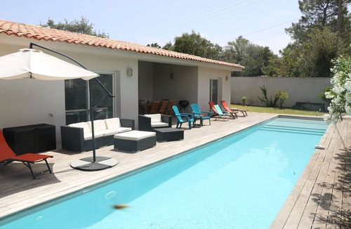 Sainte-Lucie-de-Porto-Vecchio Villa | Stunning villa with pool - 300 m from Pinarello beach