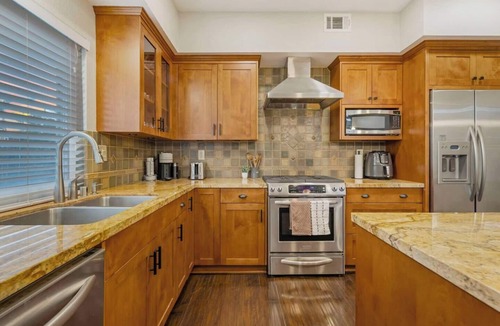 Rancho Penasquitos House | Stylish 3-bedroom Single story house with Dual EV Charger in sunny San Diego
