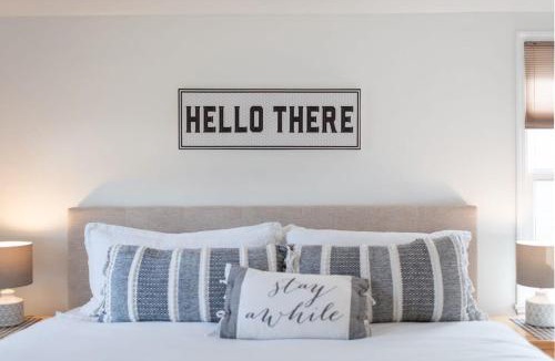 North Spokane House | Stylish & Bright 4BR - Close To Whitworth