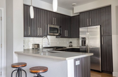 Pacific Highlands Ranch Apartment | Stylish Carmel Valley 1BR w/Spa & Gym, walk to Groceries, by Blueground