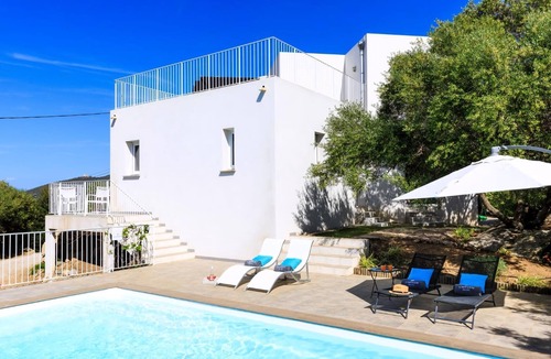 Corbara Villa | Stylish Contemporary Villa with Heated Pool near Beach and Restaurant