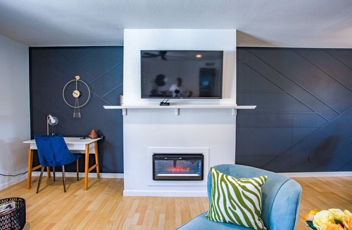 Fresno Apartment | STYLISH♡ fully renovated 1.5 hr from Yosemite
