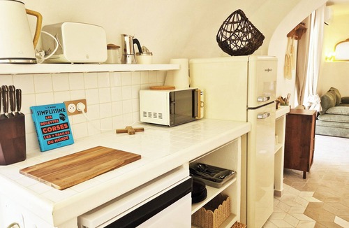 Erbalunga Apartment | Sublime atypical apartment with terrace in the heart of ERBALUNGA
