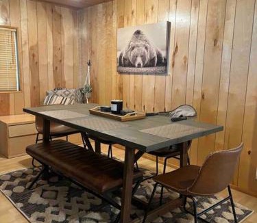 Sugarloaf House | Sugar Bear Lodge