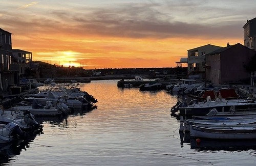 Porticciolo House | Suite Avec Terrasse au Centre D'un Port de Pêche