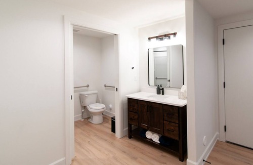 Lava Hot Springs Hotel | Suites at Lava Hot Springs: Suite #4 Bridges