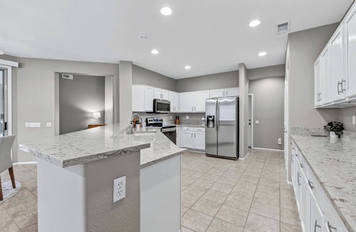 Surprise House | Sun City Grand Retreat, 3 Spacious Bedrooms, Private Patio & Oversized Garage