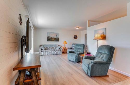 Sun City House | Sun City Home on Golf Course Patio and Grill!