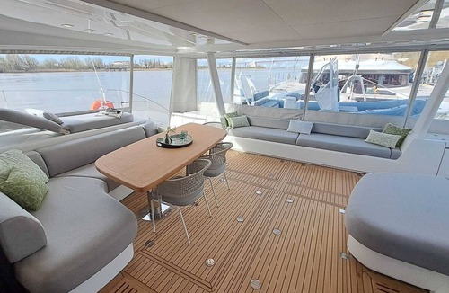 Bonifacio Boat Rental | Sun-Kissed Sailing Adventure in Bonifacio, Córcega