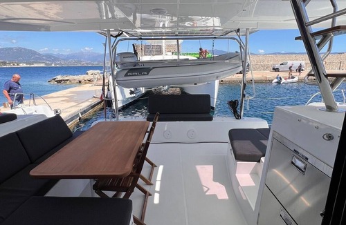 Ajaccio Boat Rental | Sun-Kissed Sailing Adventure in Córcega