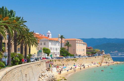 Ajaccio Boat Rental | Sun-Kissed Sailing Adventure in Córcega