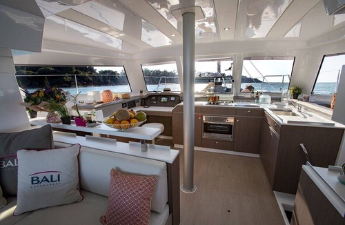 Nidri Boat Rental | Sun-Kissed Sailing Adventure in the Ionian Islands