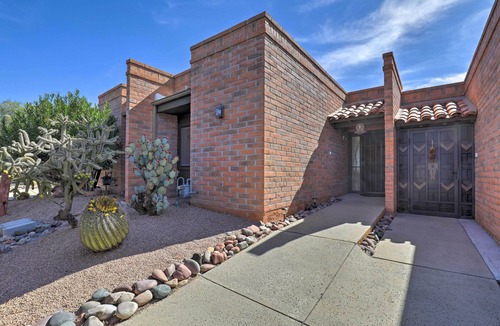 Desert Casitas House | Sun-Soaked AZ Townhome w/Private Patio & Mtn View