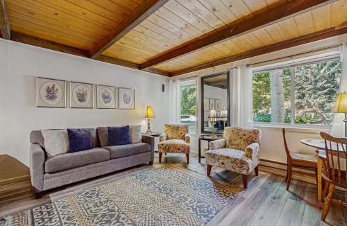 Elkhorn Apartment | Sun Valley Atelier Studio - Serenade