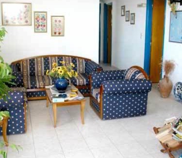 Amoopi Apartment | Sunflower studios