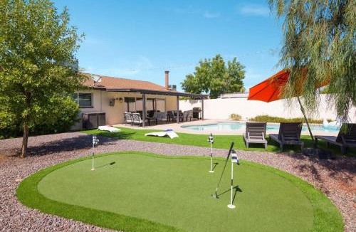 Park Scottsdale One House | Sunkiss - Pool, Spa & Mini Golf - Mins to Old Town