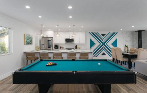 Park Scottsdale One House | Sunkiss - Pool, Spa & Mini Golf - Mins to Old Town
