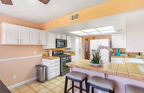 Sunrise Manor House | Sunkiss Villa - With Private Pool