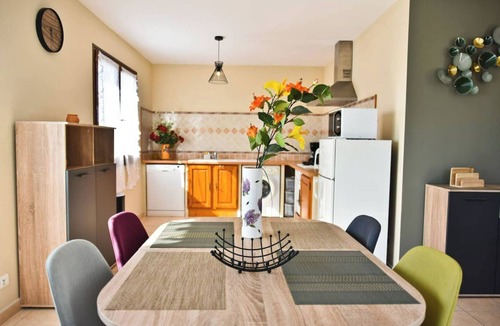 Farinole House | Sunny location near the sea