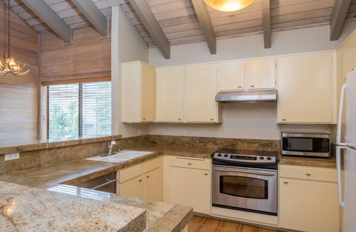 Sun Valley Condo | Sunny slope-side Condo with Private Deck and WIFI, Near Dollar Mountain