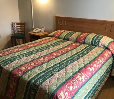 Turlock Hotel | Sunrise Inn