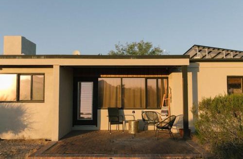 Tucson House | Sunrock on 8 Acres
