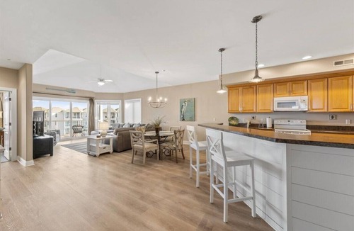 Chincoteague Condo | Sunset Bay 306 by Seaside Vacations & Sales