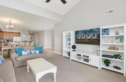 Chincoteague Apartment | Sunset Bay Villa 309 - Changes in Latitude