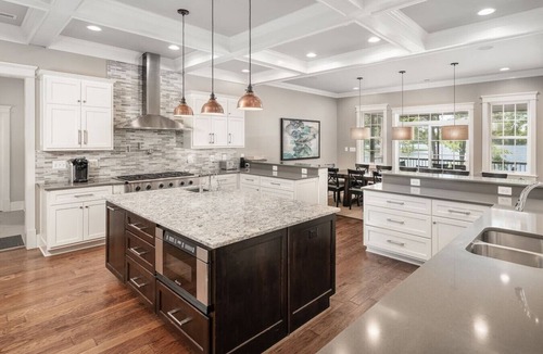 Bumpass House | Sunset Shores - Luxury by B. Michael`s Escapes