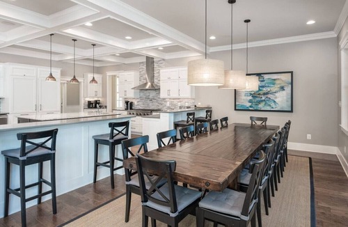 Bumpass House | Sunset Shores - Luxury by B. Michael`s Escapes