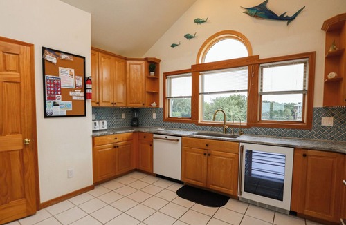 Tuckahoe House | Sunset Views, 7 BR Soundside home with pool and hot tub!