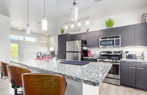 Mountain Park Ranch House | Sunshine-Filled Luxury Loft w/Office, Balcony, Spa, Heated Pool, Fire Pit +