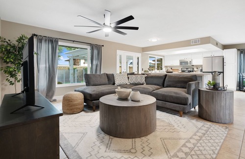 Tempe House | Sunshine Get-a-way in Tempe! We are close to Phoenix Airport and Spring Training