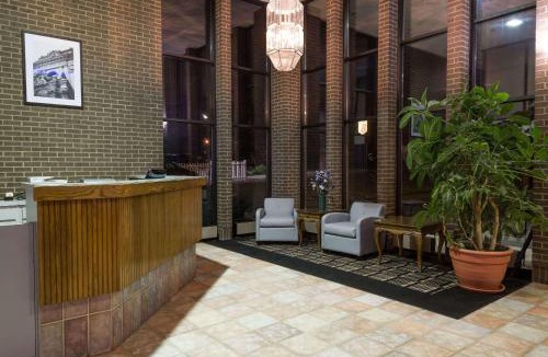 Miamisburg Hotel | Super 8 by Wyndham Miamisburg Dayton S Area OH