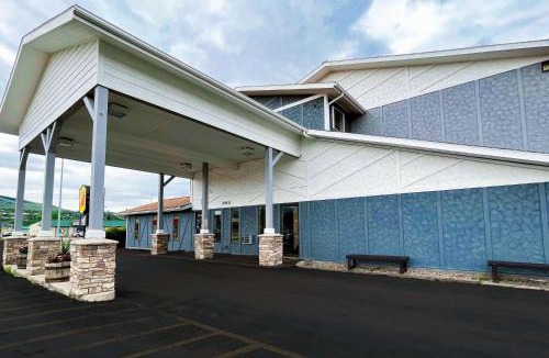 Franklin to the Fort Hotel | Super 8 by Wyndham Missoula/Brooks Street