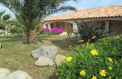 Conca Apartment | Superb 2/4-person apartment in swimming pool villa with panoramic sea view