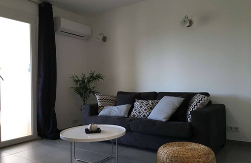 Coggia Apartment | Superb F2 renovated in 2015, just 300 meters from the beach Sagone