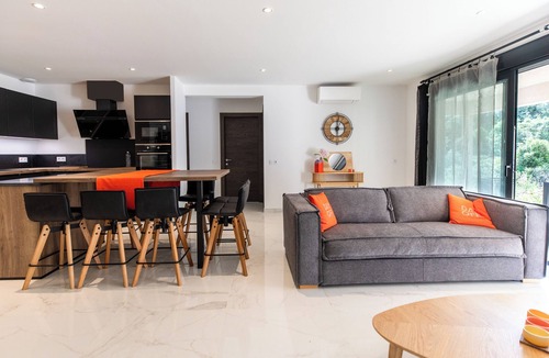 Bonifacio Apartment | Superb new apartment Bonifacio