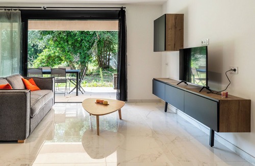 Bonifacio Apartment | Superb new apartment Bonifacio