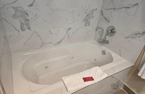 Grayson Hotel | SureStay by Best Western Grayson