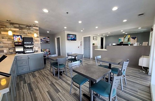 Chowchilla Hotel | SureStay Hotel by Best Western Chowchilla Yosemite