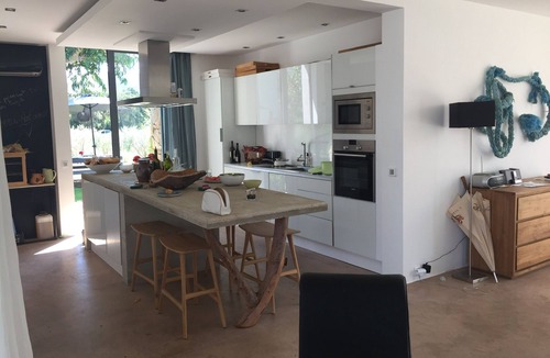 Pinarellu House | Surrounded by olive groves and close to Pinarello beach