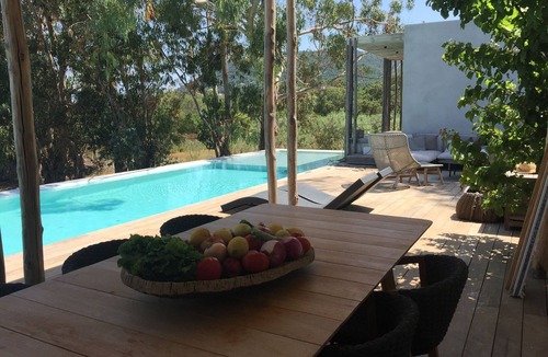 Pinarellu House | Surrounded by olive groves and close to Pinarello beach