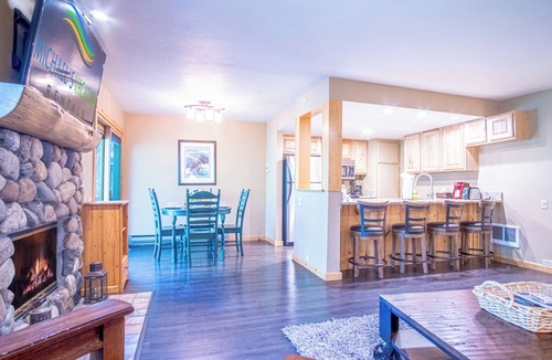 River Run Condo | SV113 - Walk to Lifts & Town - Hot Tub & Pool
